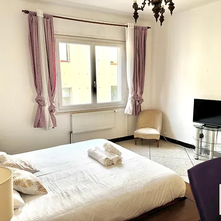 T4 Spacieux Au Coeur De St-raphael - 10 Min Appartamento