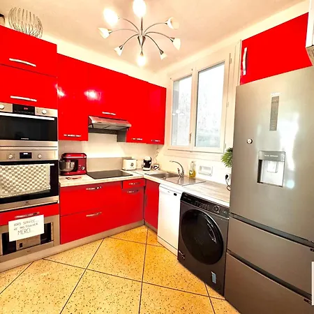 T4 Spacieux Au Coeur De St-raphael - 10 Min Appartamento *