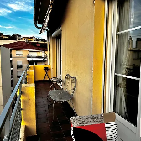 Appartamento T4 Spacieux Au Coeur De St-raphael - 10 Min *